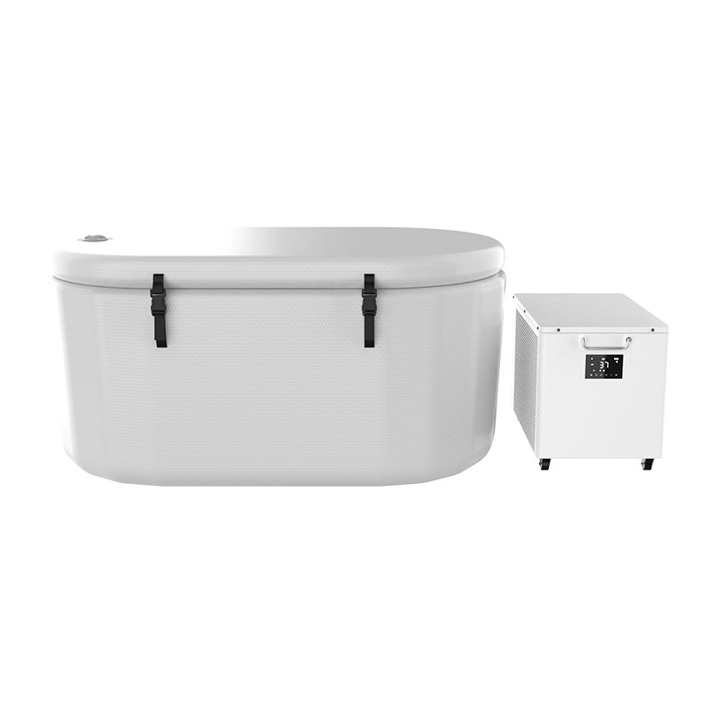 Голям студено потапящ басейн надуваем